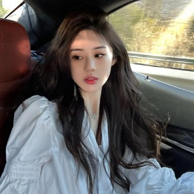 少女与狼海报
